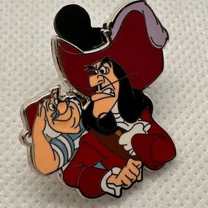 2013 Disney Booster Pin Villains & Sidekicks Pirates Captain Hook and Smee RARE